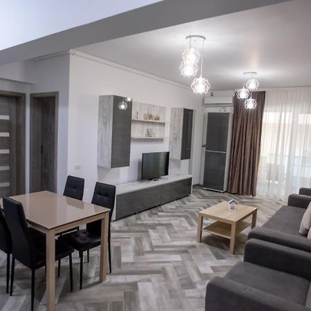 מאמאיה Sophia 2 & Moonlight Apartaments מראה חיצוני תמונה