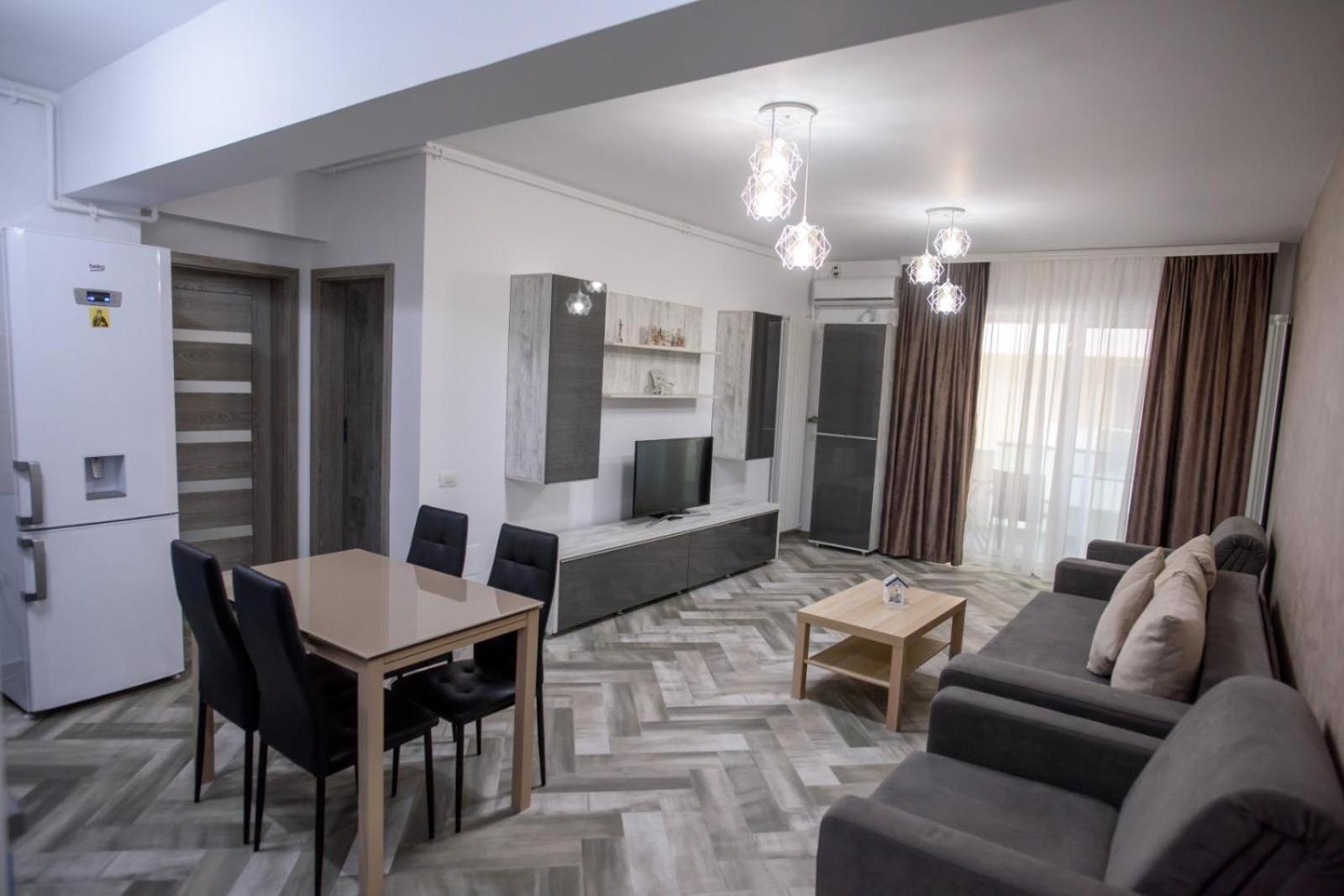 מאמאיה Sophia 2 & Moonlight Apartaments מראה חיצוני תמונה