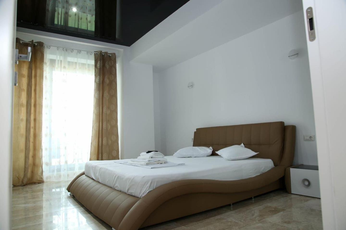 מאמאיה Sophia 2 & Moonlight Apartaments מראה חיצוני תמונה